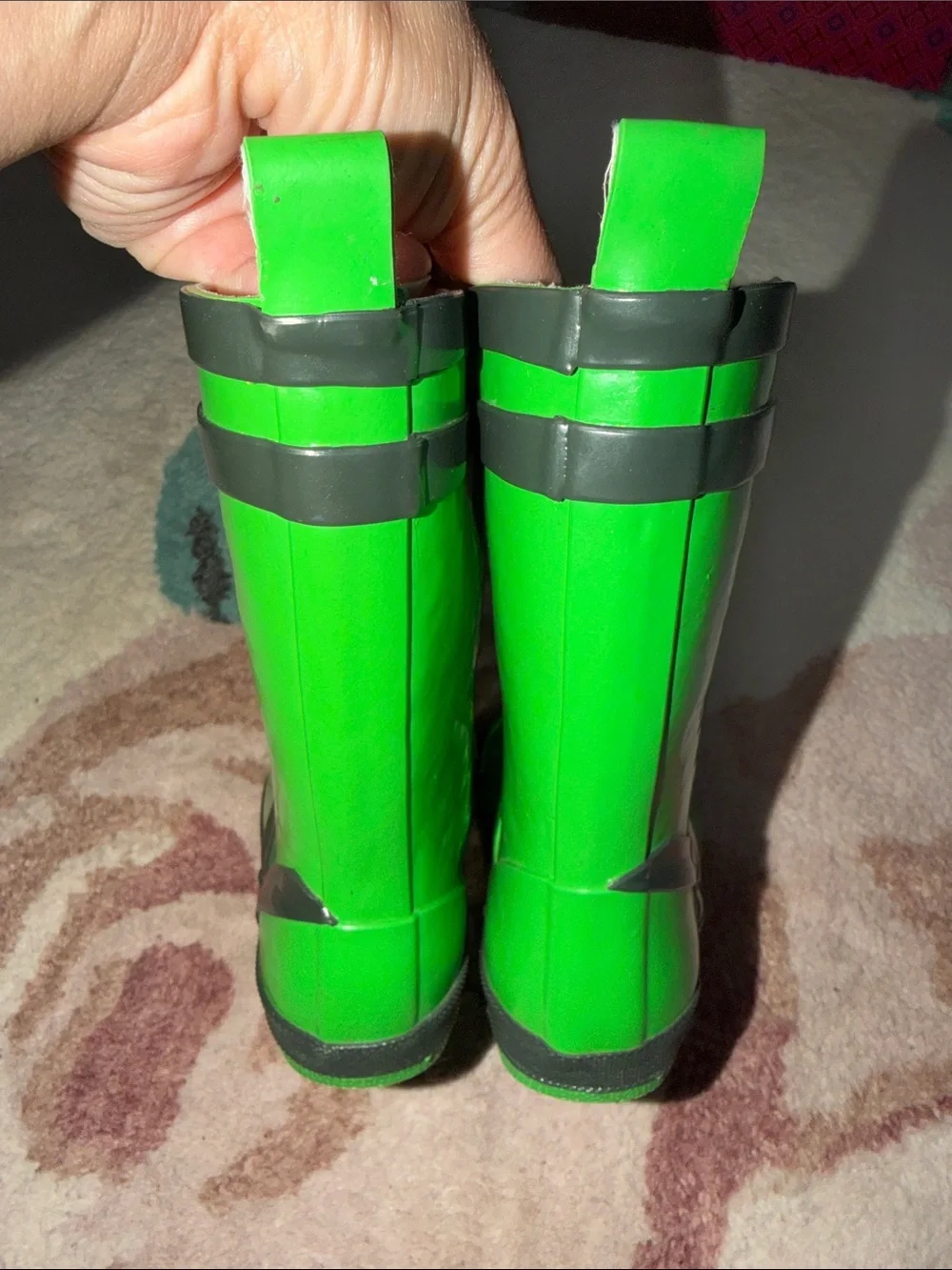Kidorable Bright Green Frog Rain Boots with Frog Face